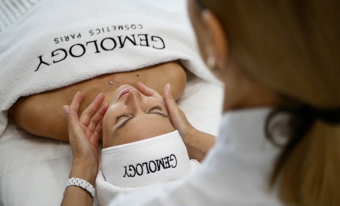 Soins visage Gémology chez Beauté & Spa | Spa Ile de Ré 